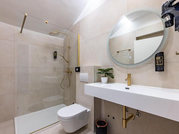 Sonia Rooms : photo 9 de la chambre chambre double ou lits jumeaux supérieure