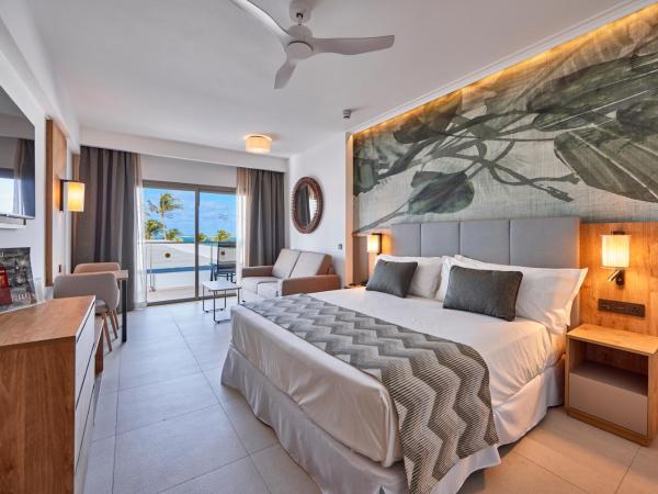 Riu Palace Mauritius - All Inclusive - Adults Only : photo 2 de la chambre suite junior