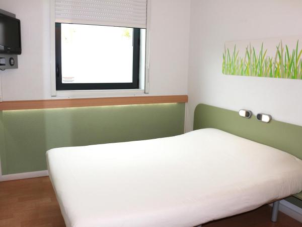 ibis budget Castelnaudary - A61 : photo 5 de la chambre chambre lits jumeaux