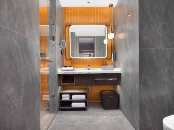 Home2 Suite by Hilton Wuhan Economic Development Zone : photo 4 de la chambre chambre double