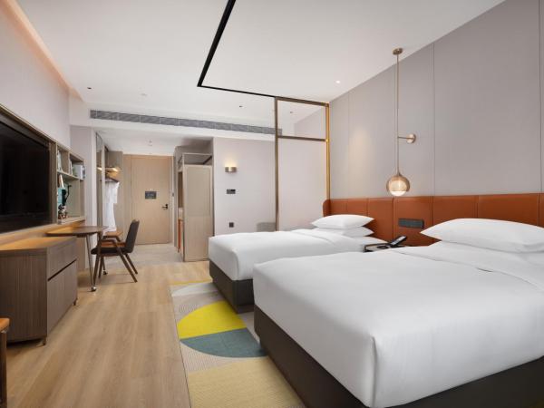 Home2 Suite by Hilton Wuhan Economic Development Zone : photo 3 de la chambre chambre lits jumeaux