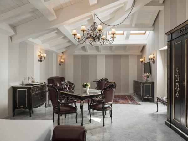 Grand Hotel di Parma : photo 2 de la chambre suite