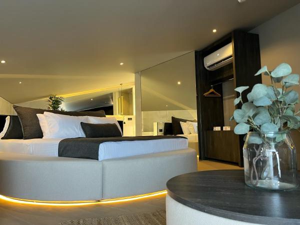 AG Hotels Antalya : photo 4 de la chambre suite lit king-size