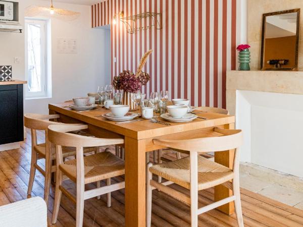 Villa Robs - Appartements tout confort, Netflix, Haut débit, Localisation idéale - Courts séjours & Affaires : photo 5 de la chambre appartement 2 chambres