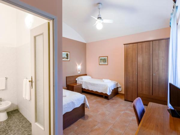 Hotel Castello : photo 4 de la chambre chambre double