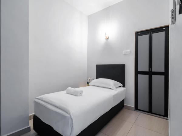 HAKO XPRESS TAMPOI : photo 1 de la chambre chambre simple