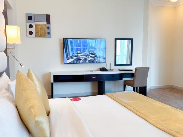 Emirates Grand Hotel : photo 6 de la chambre one bedroom suite with burj khalifa view