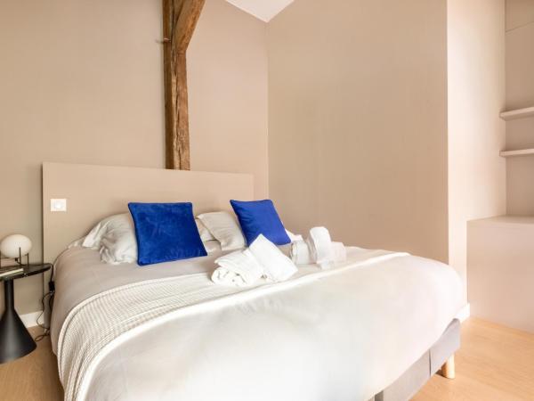 Le Chat Qui Dort - Lille Gare : photo 5 de la chambre appartement avec douche