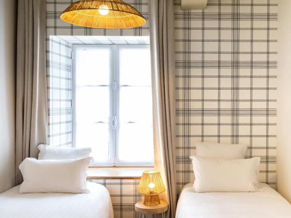 La Mère Poulard : photo 3 de la chambre appartement familial 2 chambres