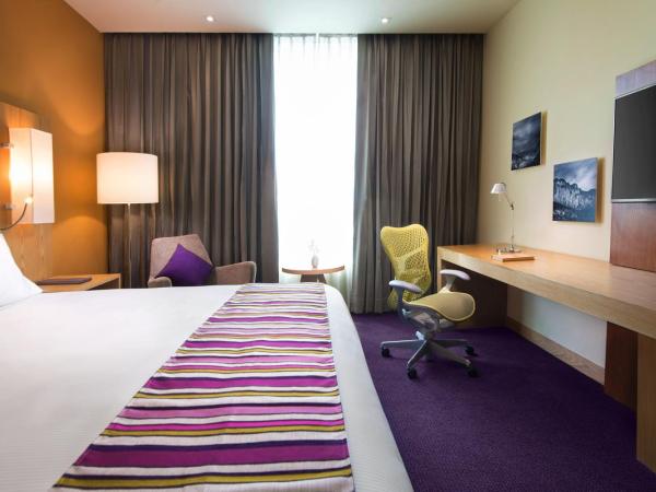 Hilton Garden Inn Monterrey Airport : photo 3 de la chambre chambre lit king-size