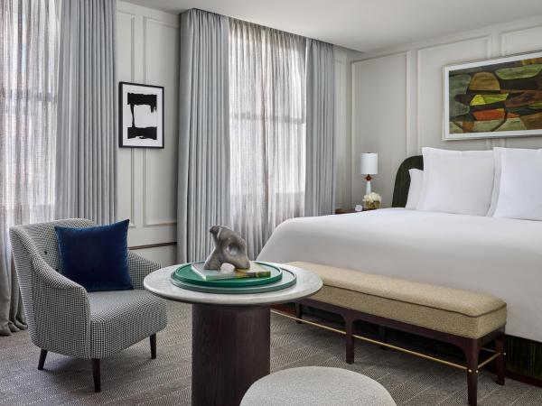 Rosewood Hotel Georgia : photo 2 de la chambre chambre lit king-size - accessible aux personnes à mobilité réduite