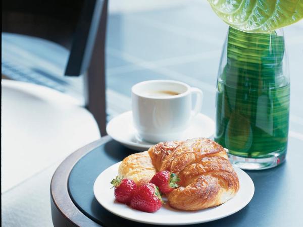 Le Germain Hotel Toronto : photo 5 de la chambre chambre lit queen-size classique