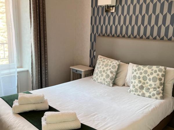 Hotel du Nord - Ville-Haute : photo 3 de la chambre chambre double standard