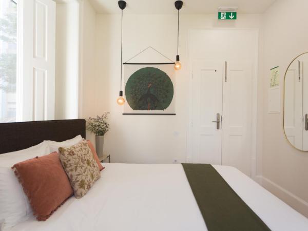 Vila Julieta Guesthouse : photo 4 de la chambre chambre double avec salle de bains privative