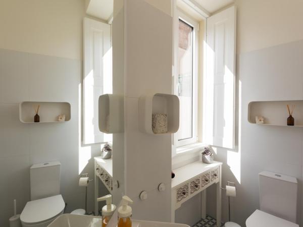 Vila Julieta Guesthouse : photo 3 de la chambre chambre double - vue sur jardin