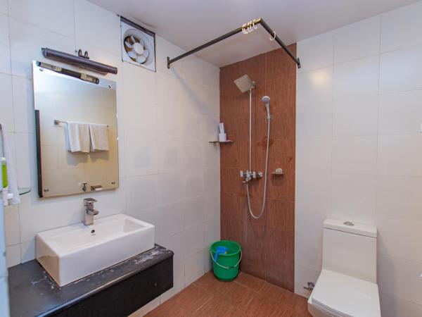 Moonlight Resort and Spa : photo 3 de la chambre chambre triple deluxe