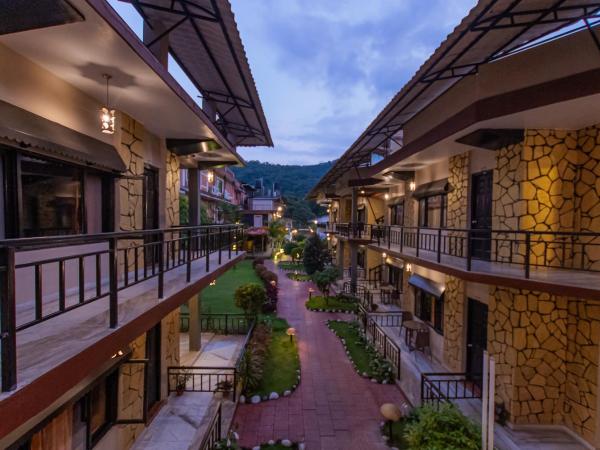 Moonlight Resort and Spa : photo 9 de la chambre chambre triple deluxe