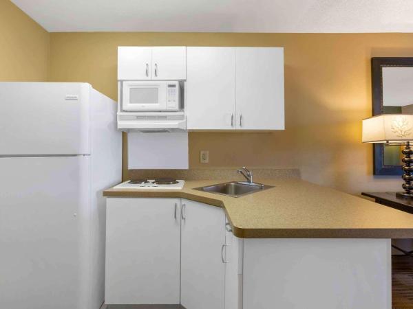 Extended Stay America Suites - Phoenix - Chandler : photo 4 de la chambre studio avec 2 lits doubles - non-fumeurs