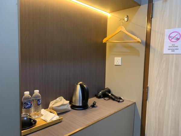 Aeropod Hostel Economy Deluxe King Room : photo 4 de la chambre chambre simple