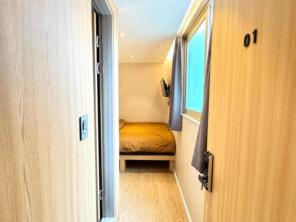 Well Plus Guest House : photo 2 de la chambre chambre double avec salle de bains privative