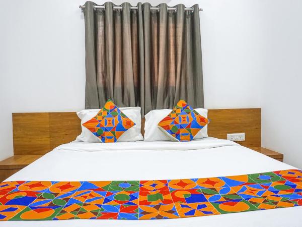 FabHotel White House Inn : photo 3 de la chambre chambre deluxe