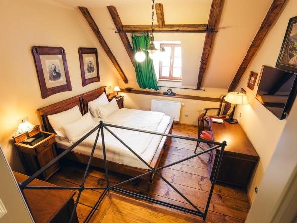 Hotel Krčínův Dům : photo 7 de la chambre chambre double standard