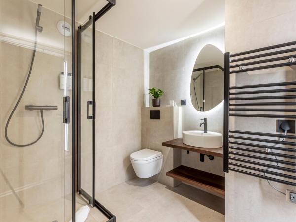 Le Monsieur By Sweett : photo 8 de la chambre suite junior avec balcon
