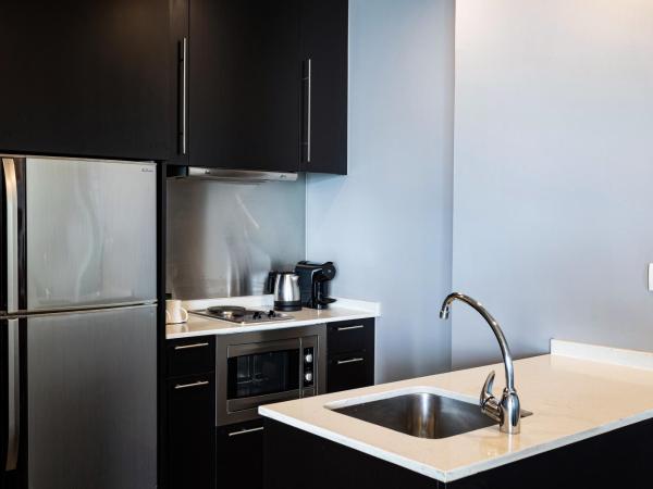 Hôtel Chatrium Riverside Bangkok : photo 8 de la chambre suite 1 chambre lit king-size - vue sur ville 