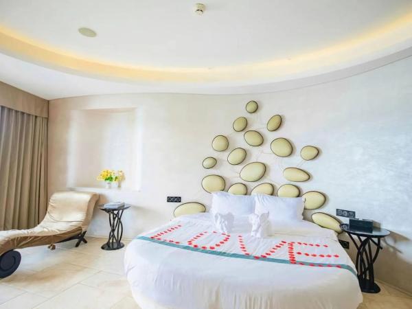 Sanya Romantic Journey Sea Resort & Spa : photo 7 de la chambre chambre double avec balcon - vue sur mer