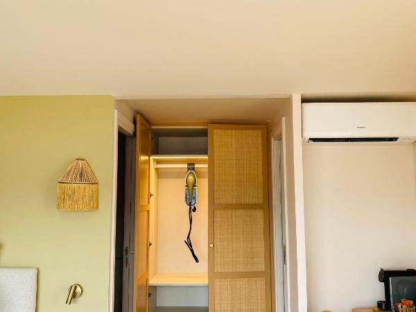 Hotel Riva Beach : photo 7 de la chambre chambre supérieure - vue sur mer