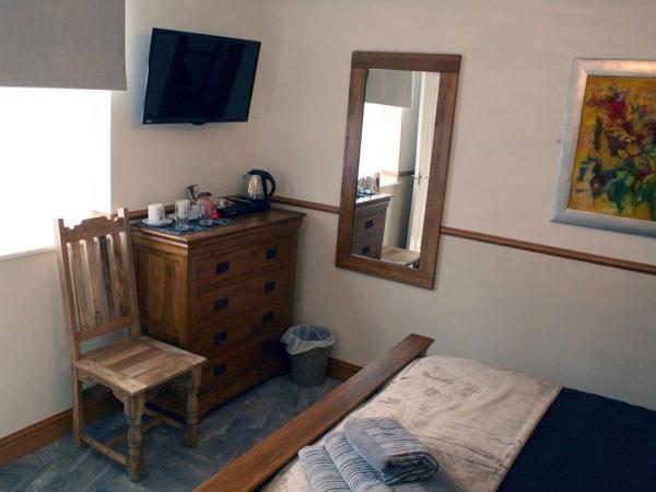 Masons Arms : photo 3 de la chambre chambre double avec salle de bains privative