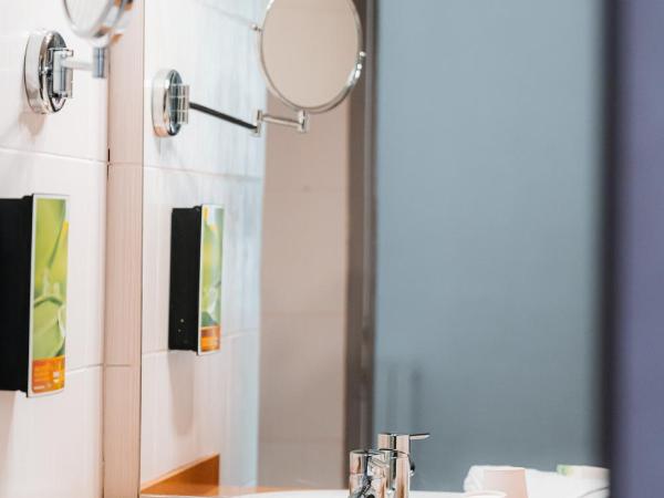 urban by balladins Perpignan : photo 3 de la chambre chambre double