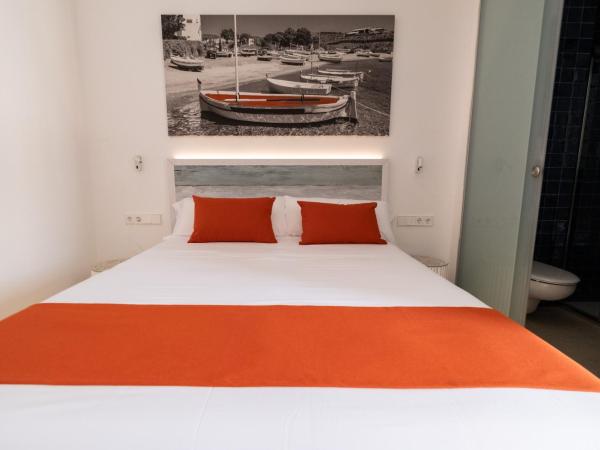 Hotel Boutique Es Blau : photo 7 de la chambre chambre double avec balcon