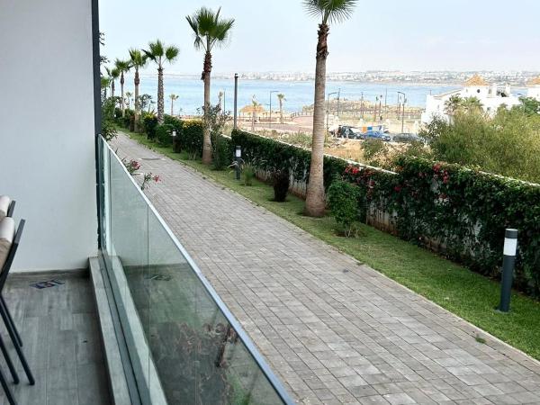 Condo in Casablanca , Beachfront : photo 2 de la chambre mobile home