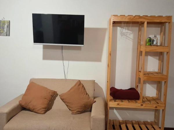 THE BLUE GLACIER : photo 5 de la chambre studio avec vue sur jardin