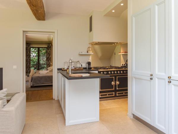 Domaine Les Mésanges : photo 5 de la chambre villa avec piscine privée