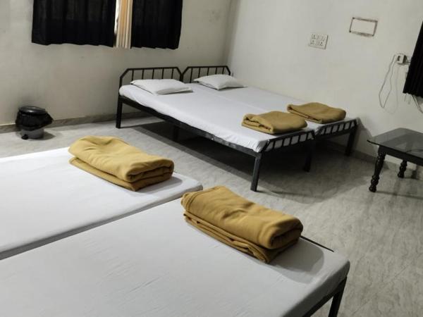 Balaji Resort : photo 1 de la chambre dortoir mixte de 8 lits