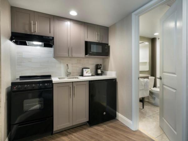 Breakers Resort Hotel : photo 3 de la chambre suite - vue sur ville