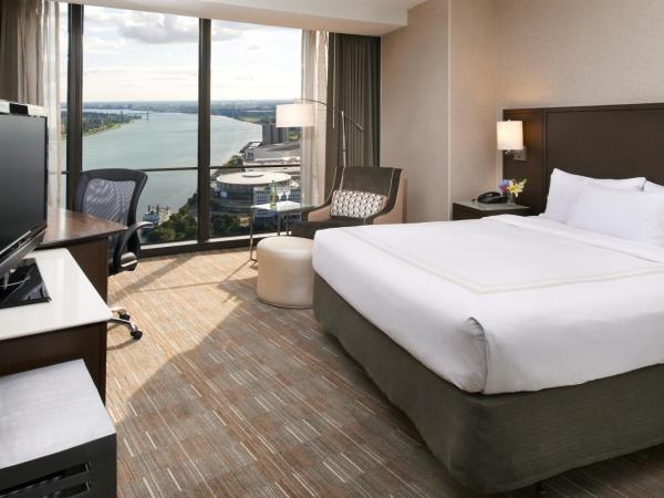 Detroit Marriott at the Renaissance Center : photo 5 de la chambre chambre double ou lit king-size
