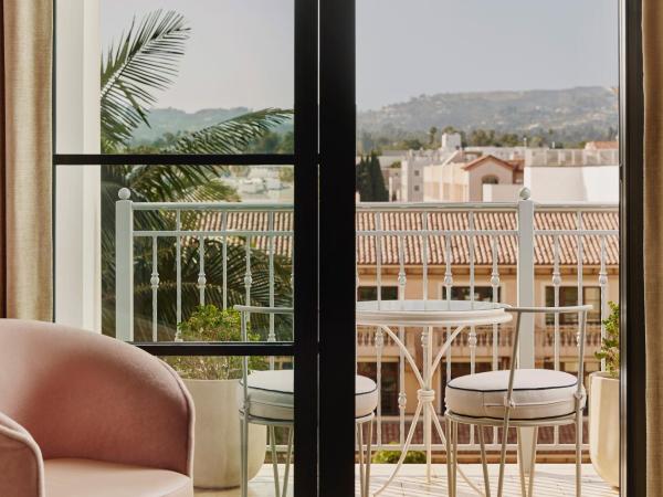 The Maybourne Beverly Hills : photo 3 de la chambre suite junior avec terrasse