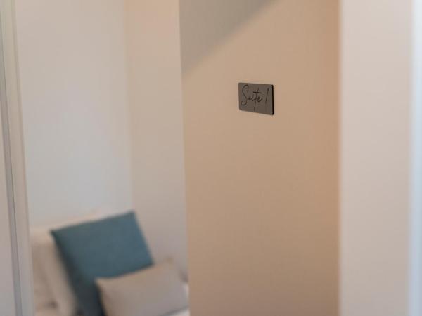 Madalena Hostel e Suites : photo 2 de la chambre chambre simple avec salle de bains privative