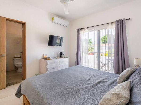 Carlota Guest House : photo 2 de la chambre suite avec terrasse