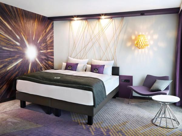 Holiday Inn - the niu, Air Frankfurt Messe, an IHG Hotel : photo 4 de la chambre chambre lit queen-size premium