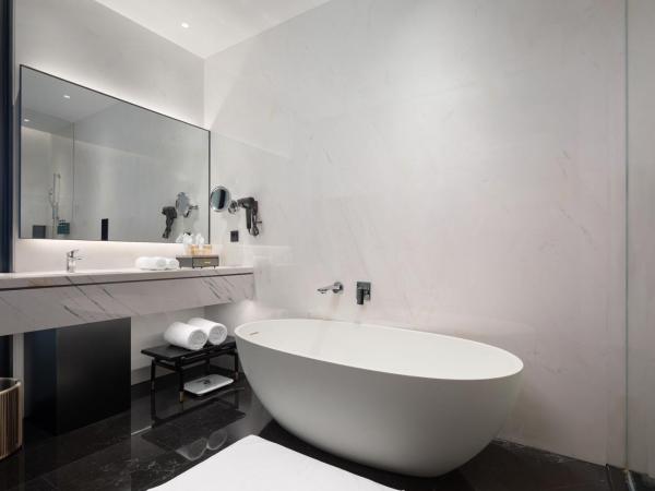 Crowne Plaza Suzhou East Taihu, an IHG Hotel : photo 1 de la chambre chambre king standard avec vue sur ville