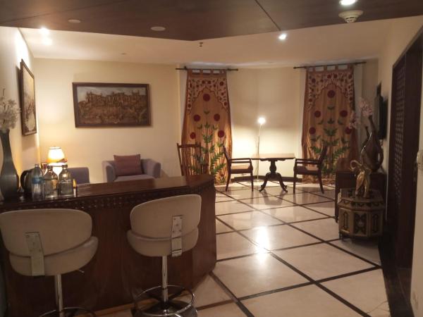 The Manohar Hyderabad : photo 4 de la chambre suite de luxe