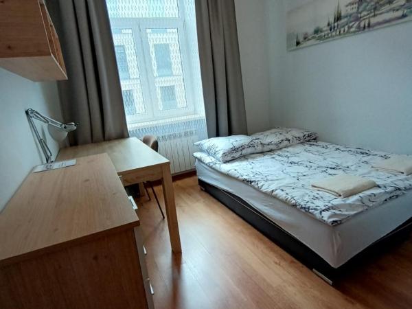 Hostel Premium centum : photo 2 de la chambre grande chambre double