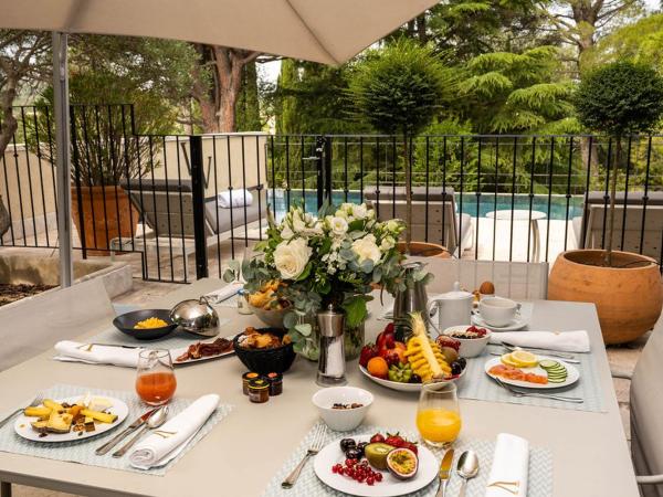Le Vallon de Valrugues & Spa : photo 3 de la chambre suite avec piscine privée