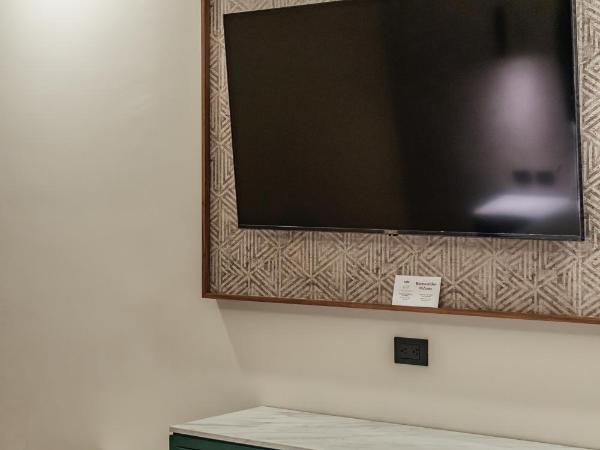 Hotel Chariot : photo 4 de la chambre chambre lit king-size deluxe