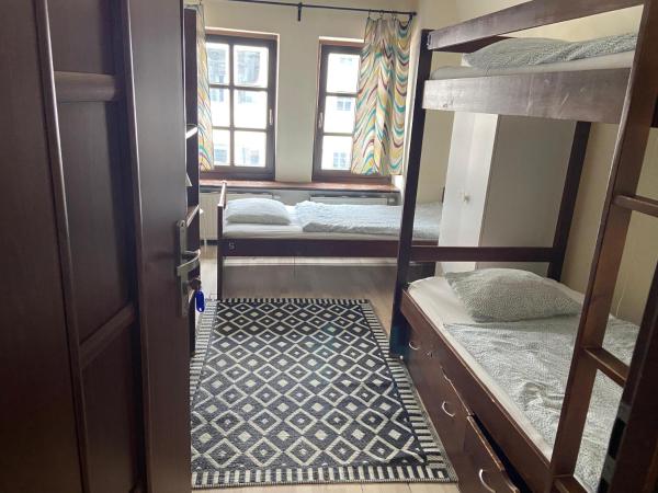 B&B Hostel 49 : photo 1 de la chambre lit superposé dans dortoir mixte