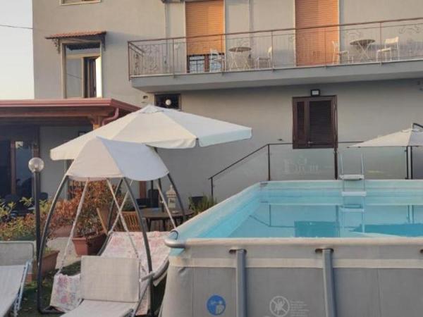 B&B S Home : photo 9 de la chambre chambre quadruple Économique avec salle de bains commune